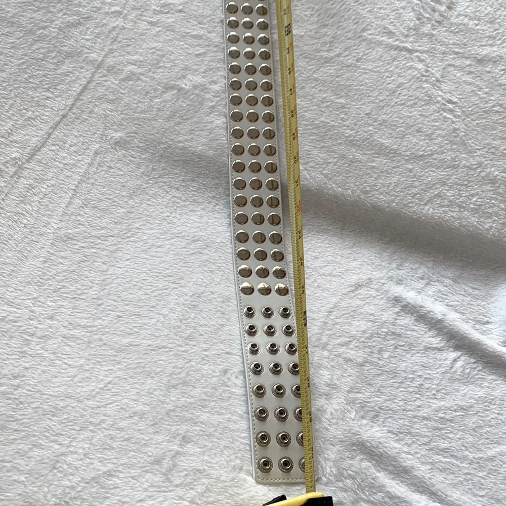 Hot Topic Belt Button 3 Row Snap Closure Man Made Material White M/L Punk Rock